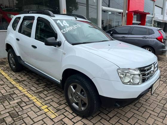 RENAULT DUSTER 1.6 4X2 16V FLEX 4P MANUAL RENAULT DUSTER 1.6 4X2 16V FLEX 4P MANUAL